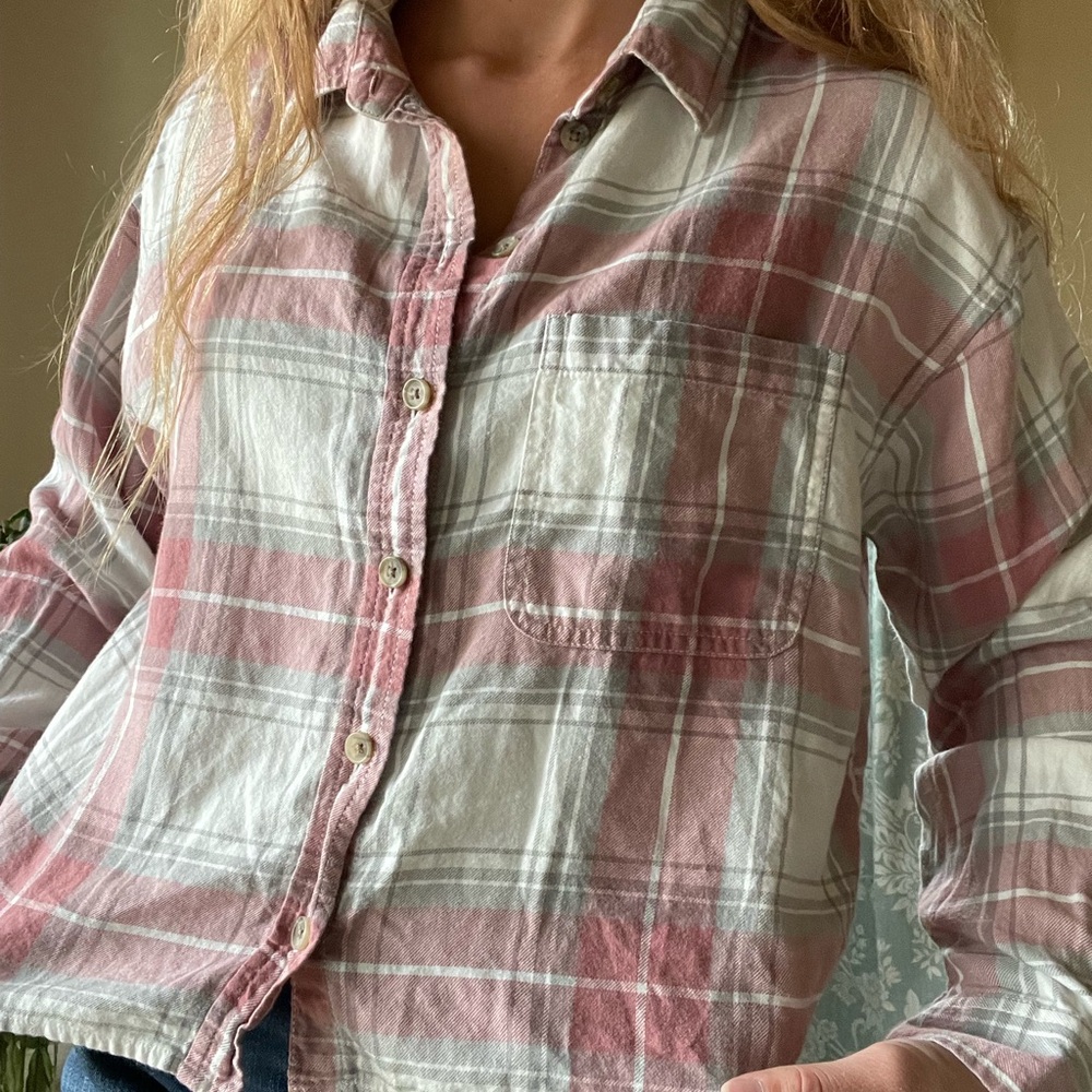 American Eagle cropped tiger plaid button down - Picture 7 of 16